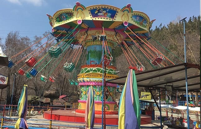 空中旋转飞椅